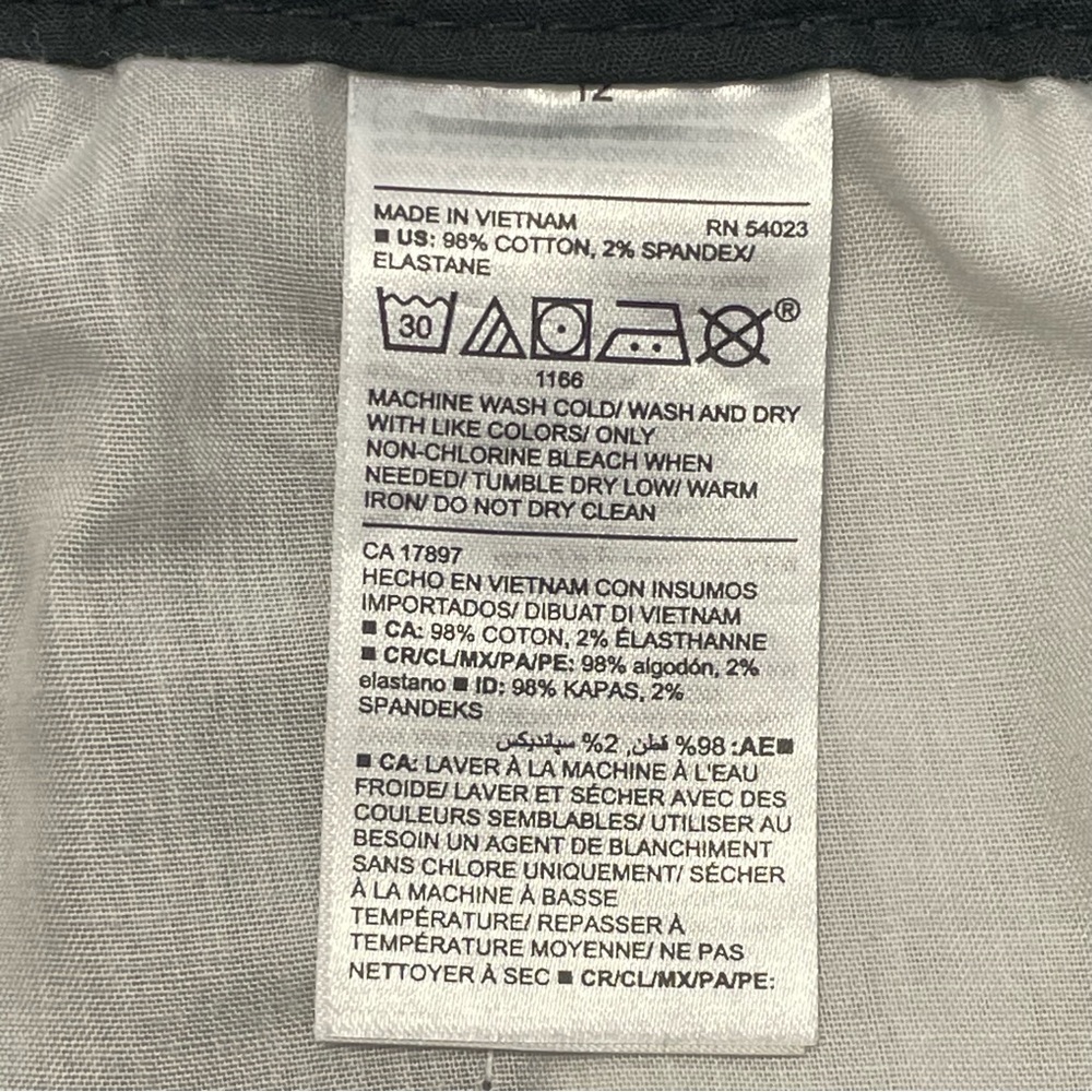 Old Navy High Rise Everyday Short Classic Black Women's Shorts Size 12 - Picture 8 of 9